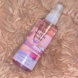 Bath and Bodyworks perfume